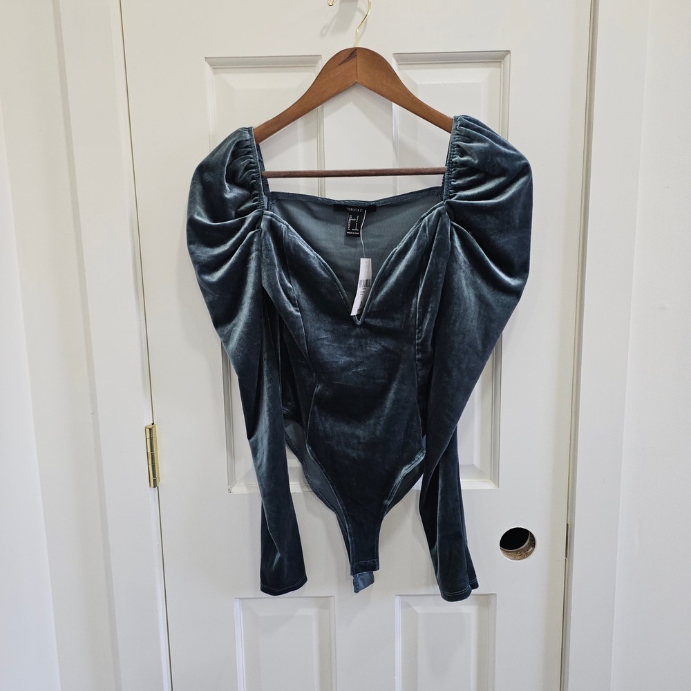 Forever 21 Teal Blue Velvet Puff Sleeve Plunging V-Neck Bodysuit Small NEW